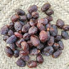 خرید و فروش عمده خرمای خنیزی رودبار + کیفیت صادراتی